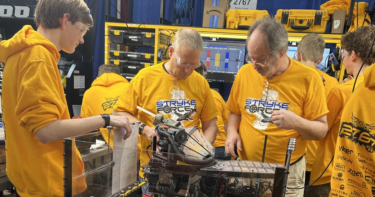 Robot pit lakeview 2026